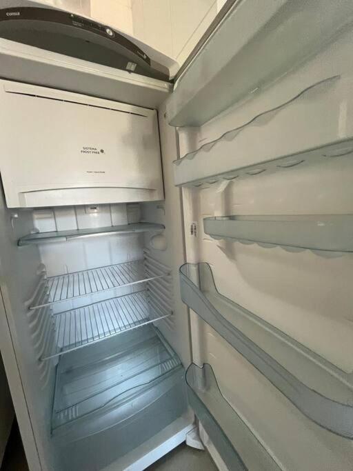 Apartamento Em Ubatuba! A 100M Da Praia! Esterno foto